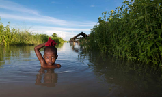 Child%20in%20flood